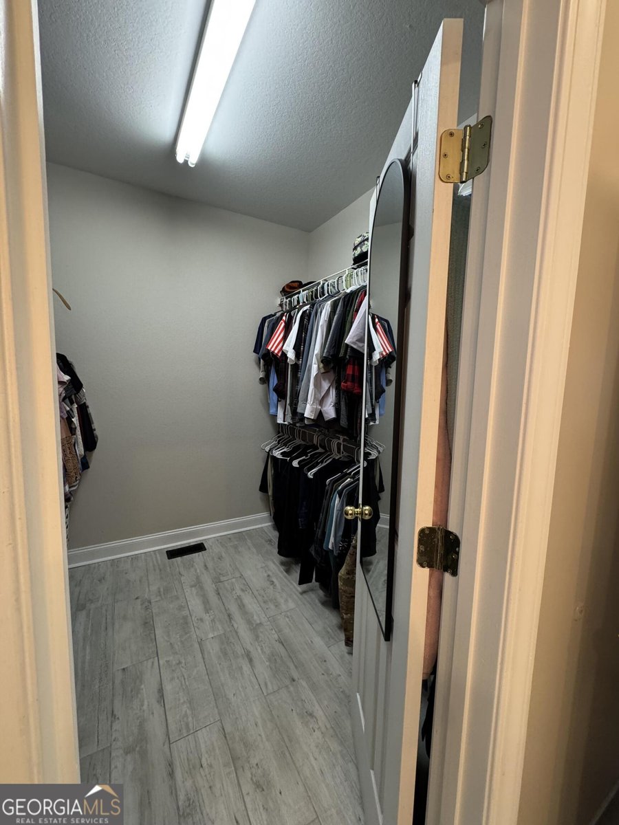 2458 Post Road Cleveland - Photo 62