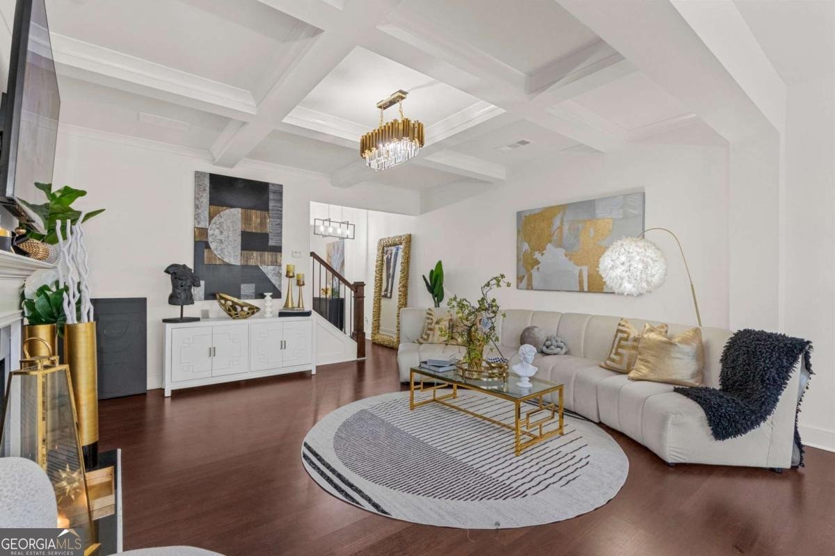 7653 Castle Avenue Fairburn - Photo 1