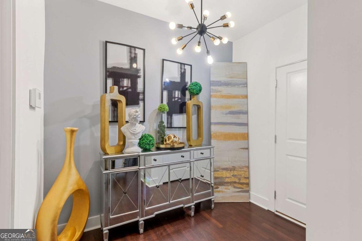 7653 Castle Avenue Fairburn - Photo 11