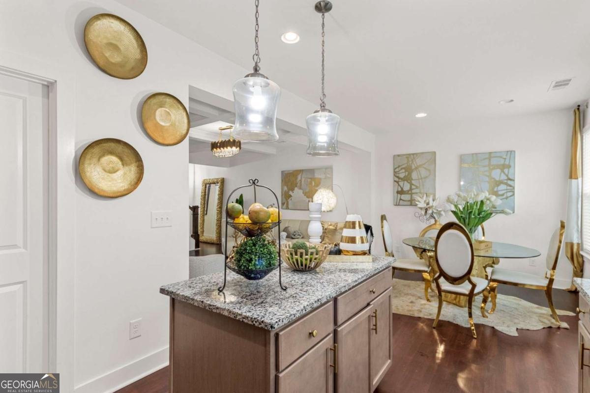 7653 Castle Avenue Fairburn - Photo 9