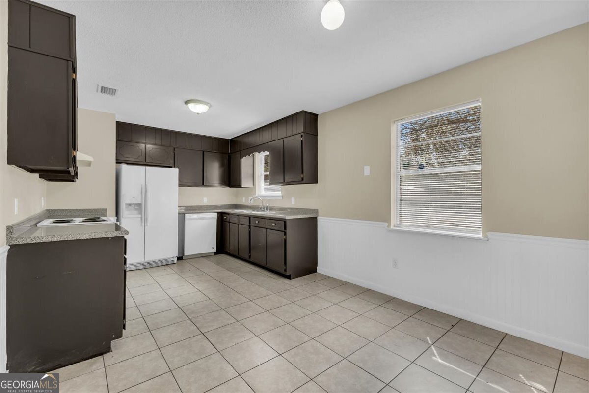 121 Deerwood Court Hinesville - Photo 9