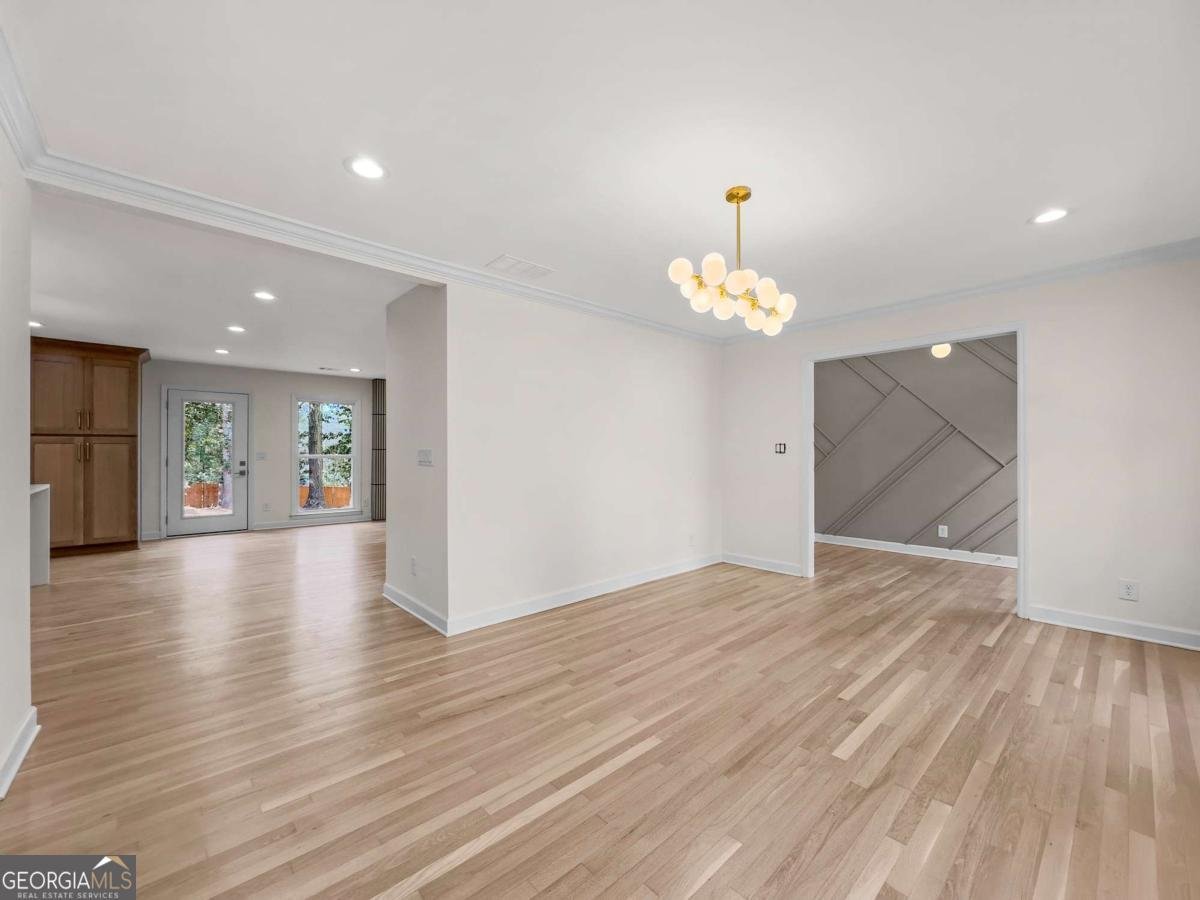 4036 Spalding Drive Atlanta - Photo 8