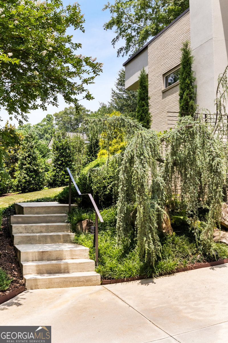 1242 Wild Creek Trail Atlanta - Photo 13