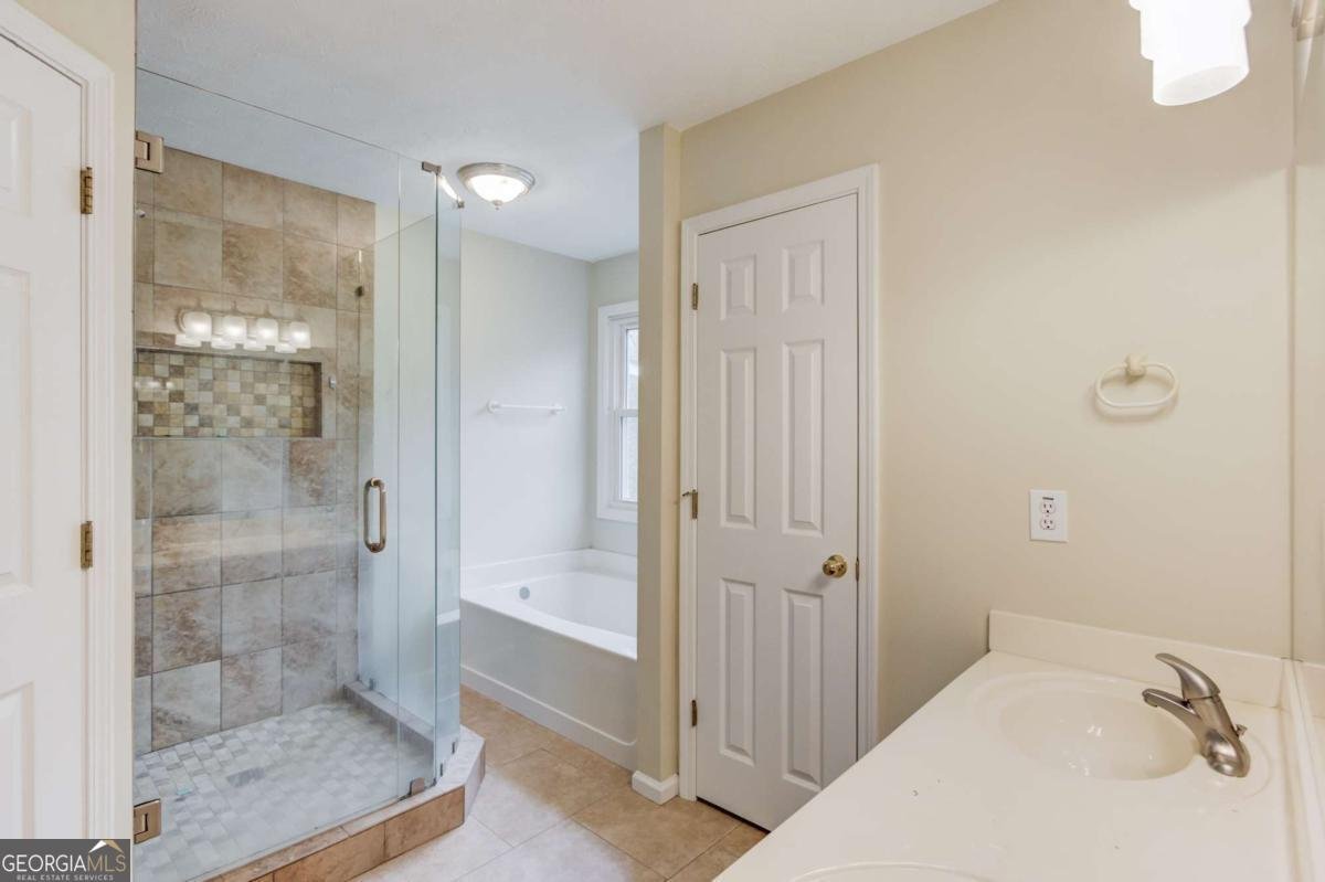 885 Long Branch Circle Sugar Hill - Photo 18