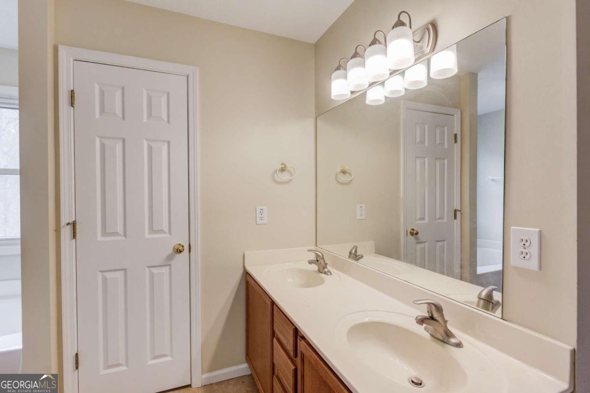 885 Long Branch Circle Sugar Hill - Photo 19