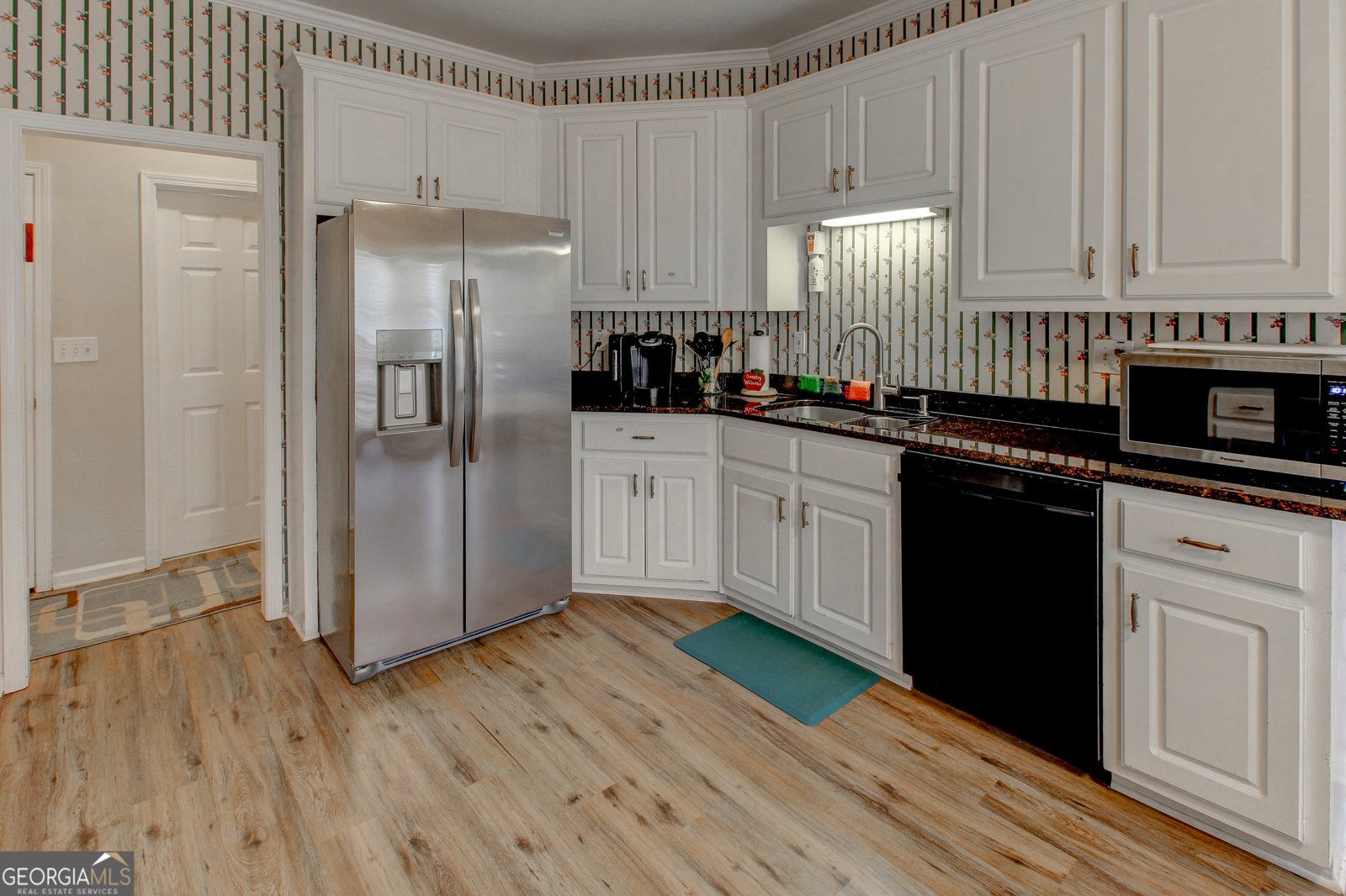 500 Nicole Court Conyers - Photo 10