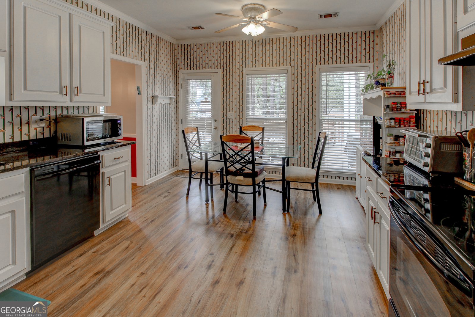 500 Nicole Court Conyers - Photo 8