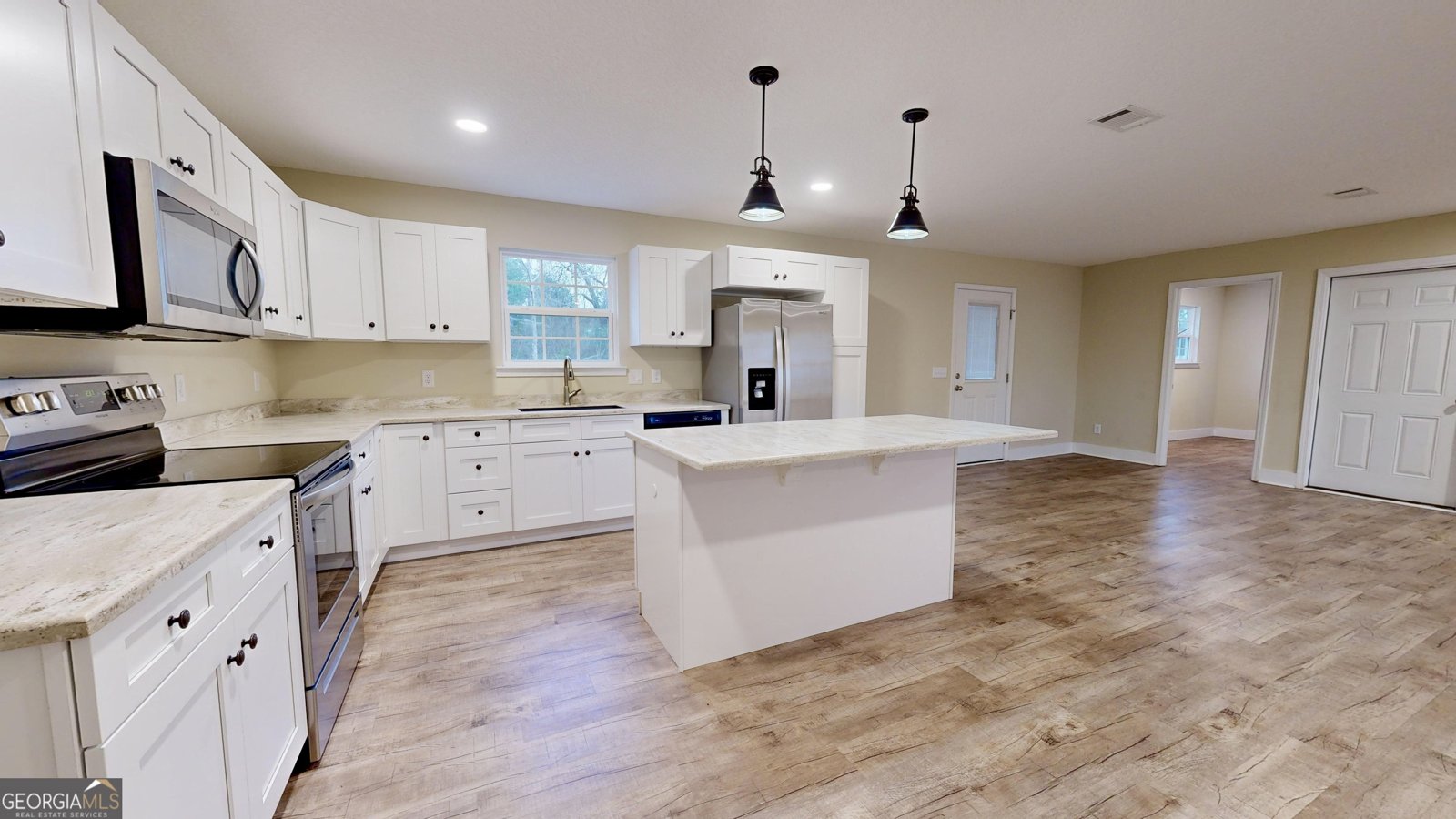 4756 Otter Creek Circle Blackshear - Photo 14