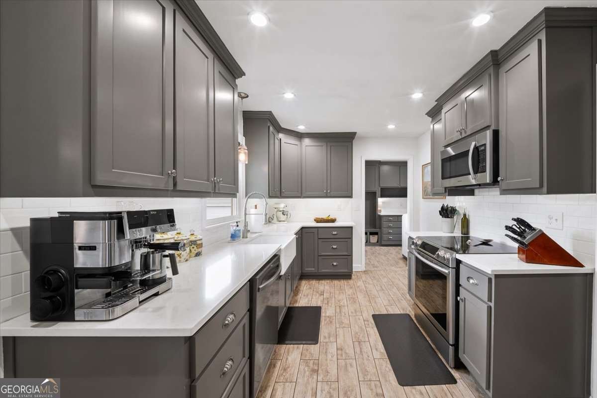 2654 Estelle Court Smyrna - Photo 6