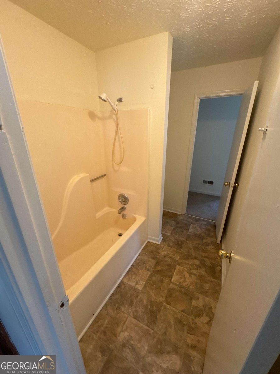 1937 Cornell Way Morrow - Photo 8