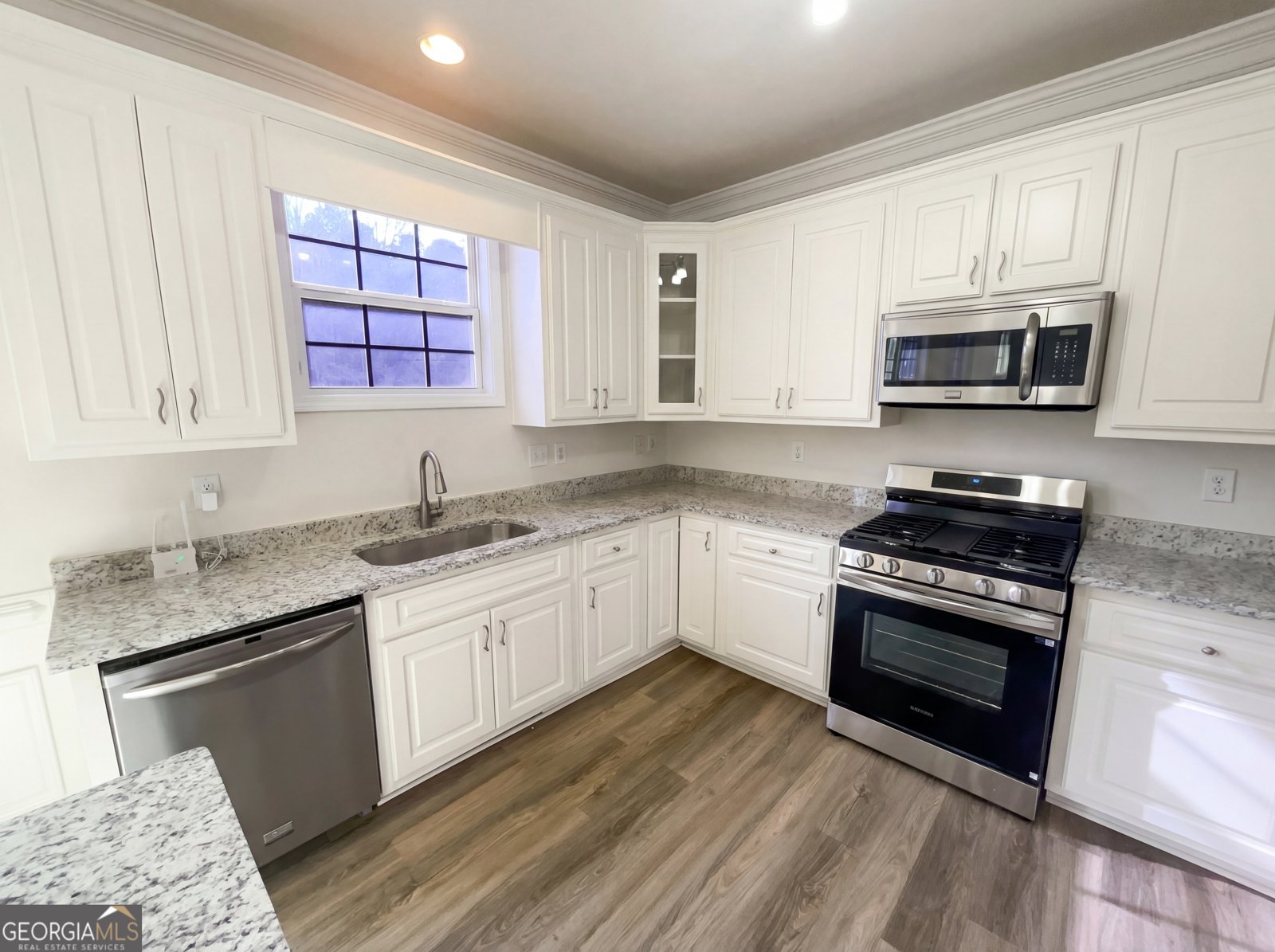 517 Sutherland Way McDonough - Photo 7