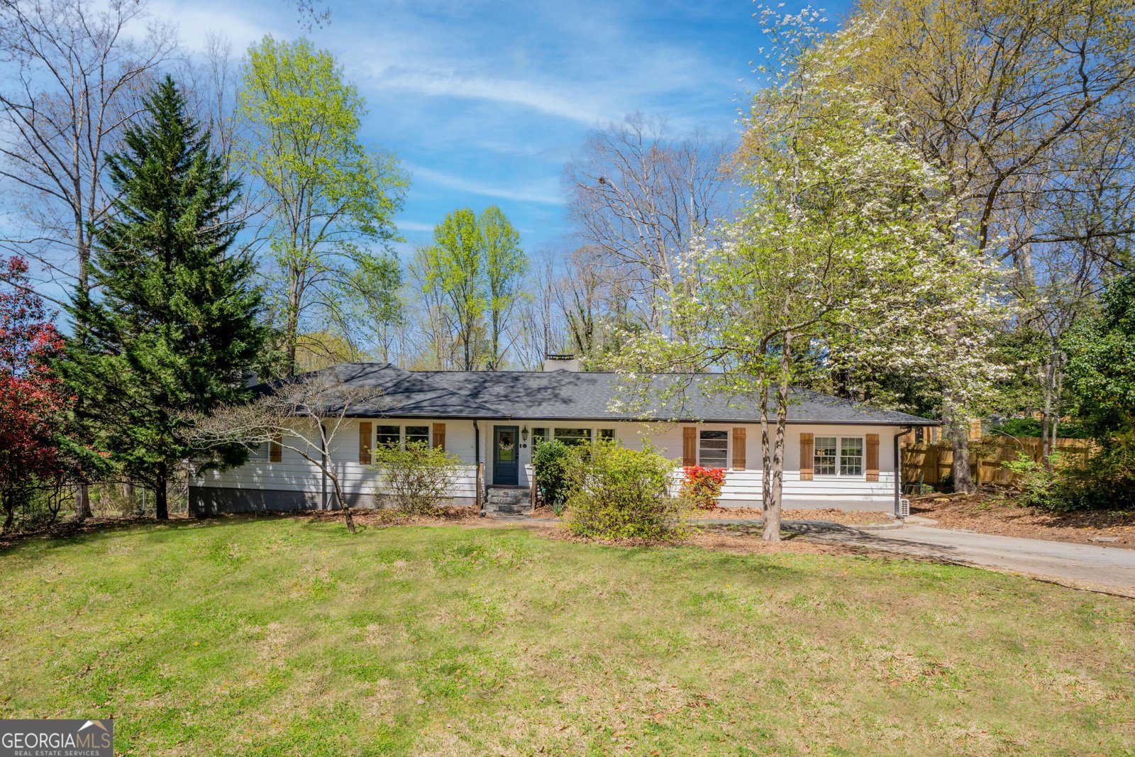 576 Stillwood Drive Gainesville - Photo 1