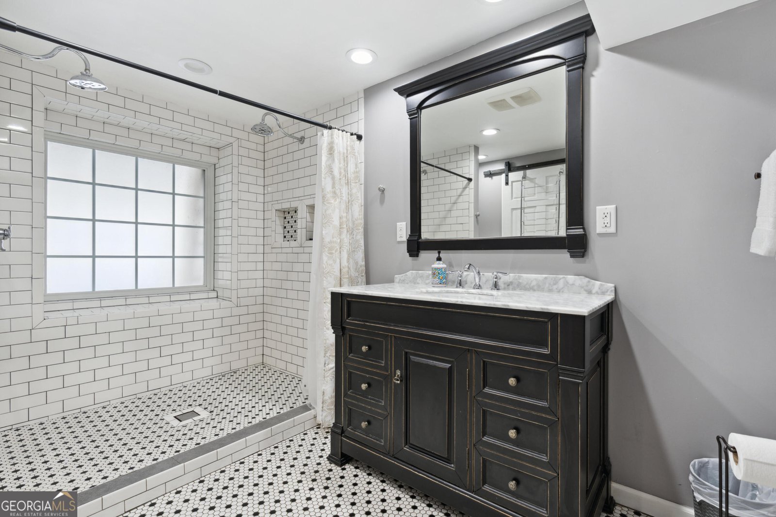 576 Stillwood Drive Gainesville - Photo 28