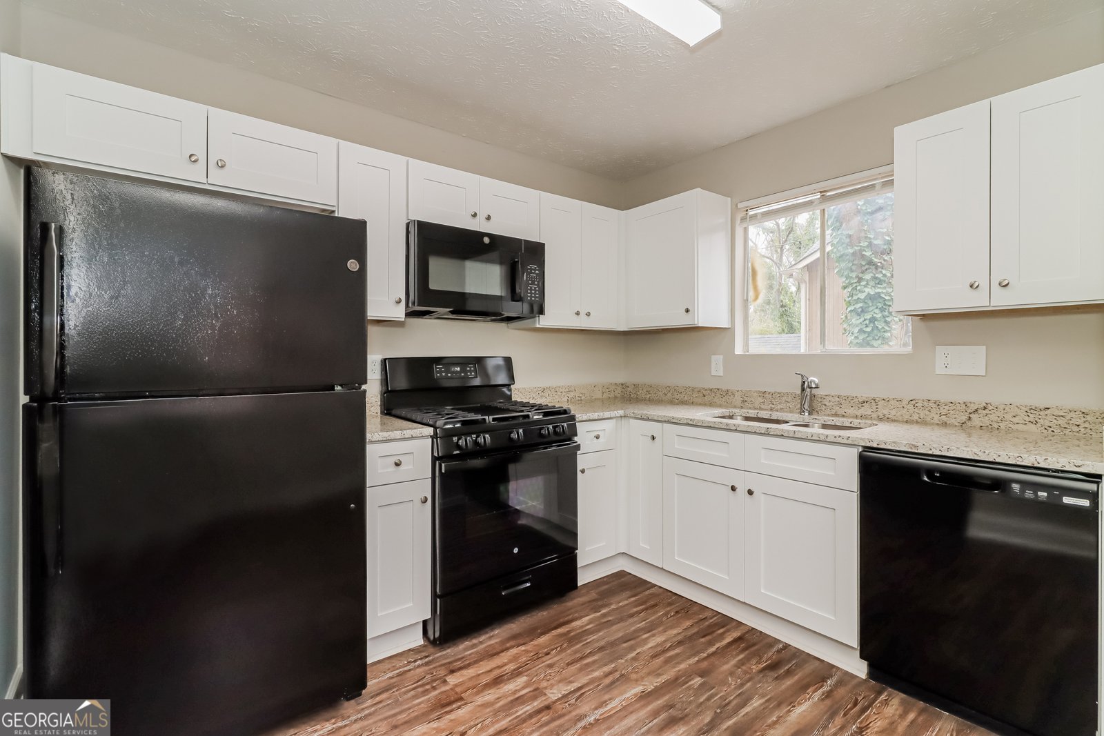 4167 Shiloh Ridge Trail Kennesaw - Photo 8