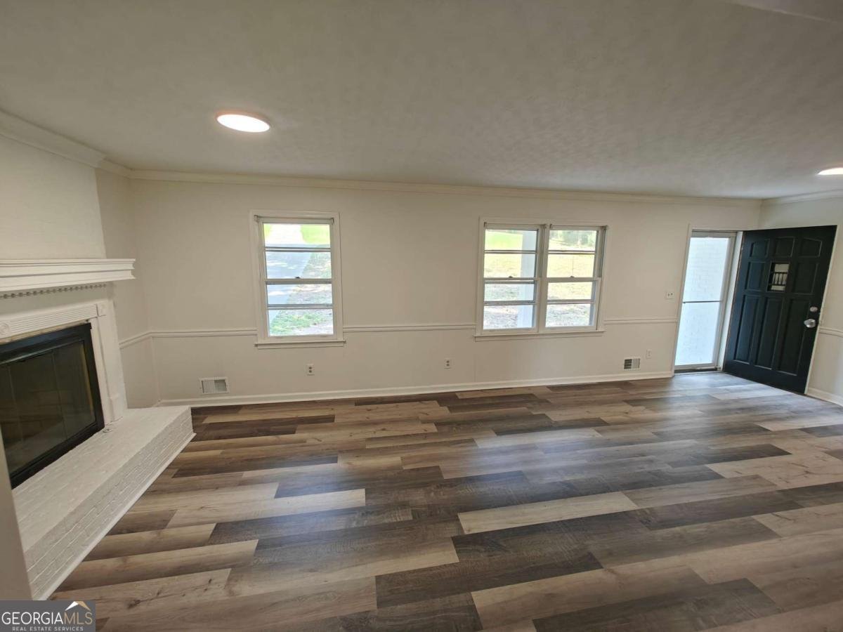 1296 Scenic Way Lilburn - Photo 8