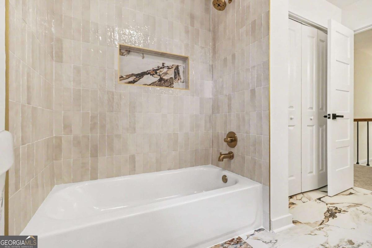 2670 Stonehenge Way Dunwoody - Photo 21