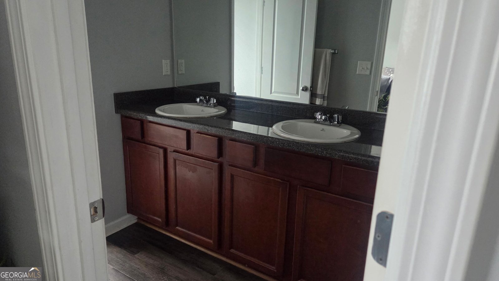 843 Lobdale Falls Drive Lawrenceville - Photo 12