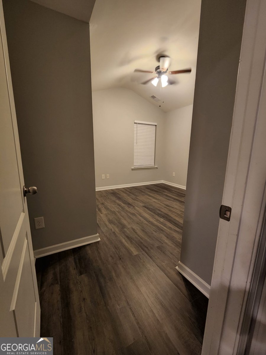 843 Lobdale Falls Drive Lawrenceville - Photo 13