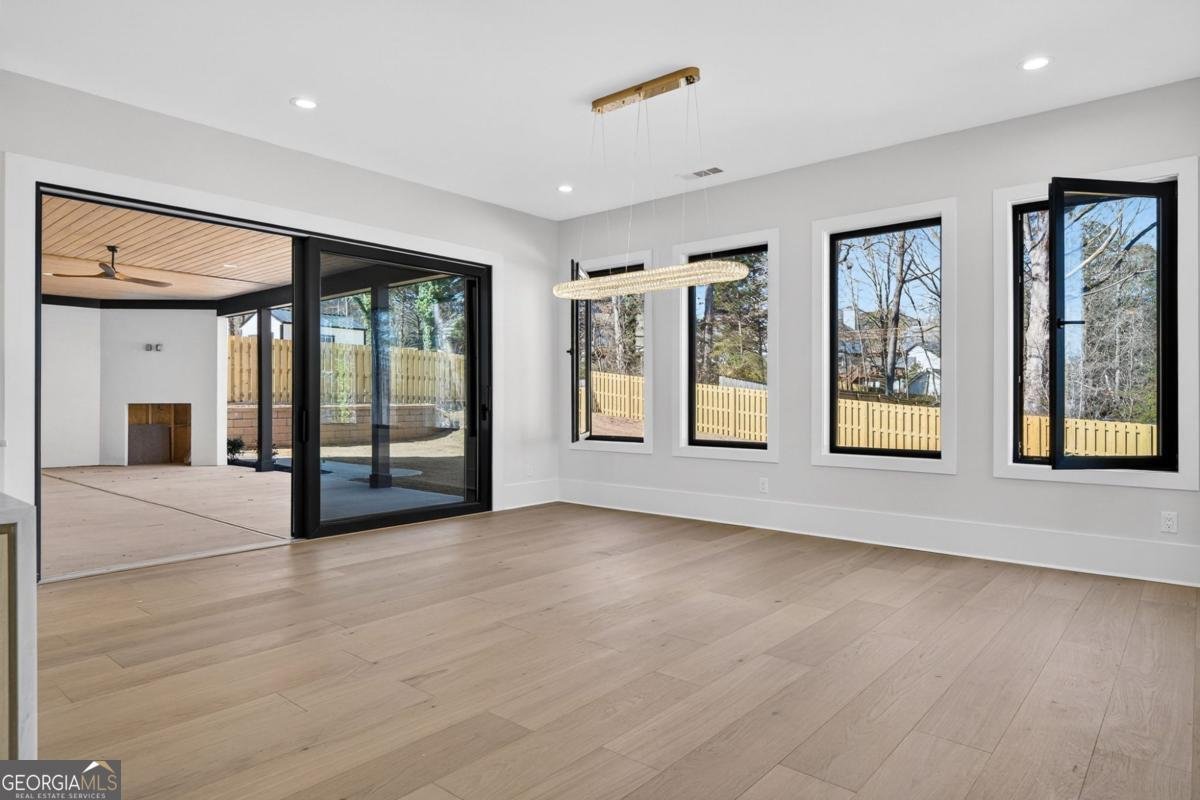 2223 Five Forks Trickum Road Lawrenceville - Photo 9