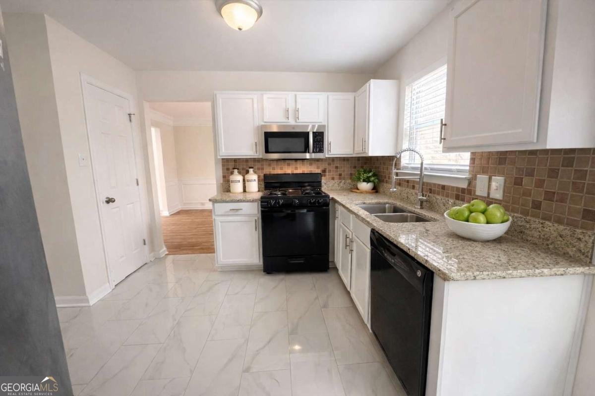 5073 Laythan Jace Court Snellville - Photo 6