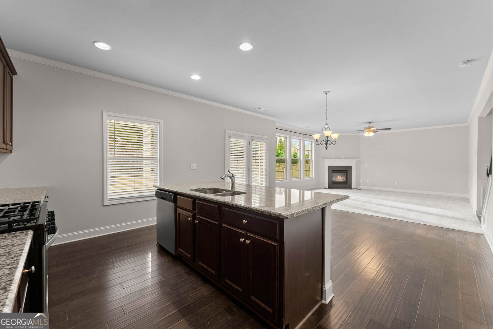 4513 Banshire Circle Gainesville - Photo 17