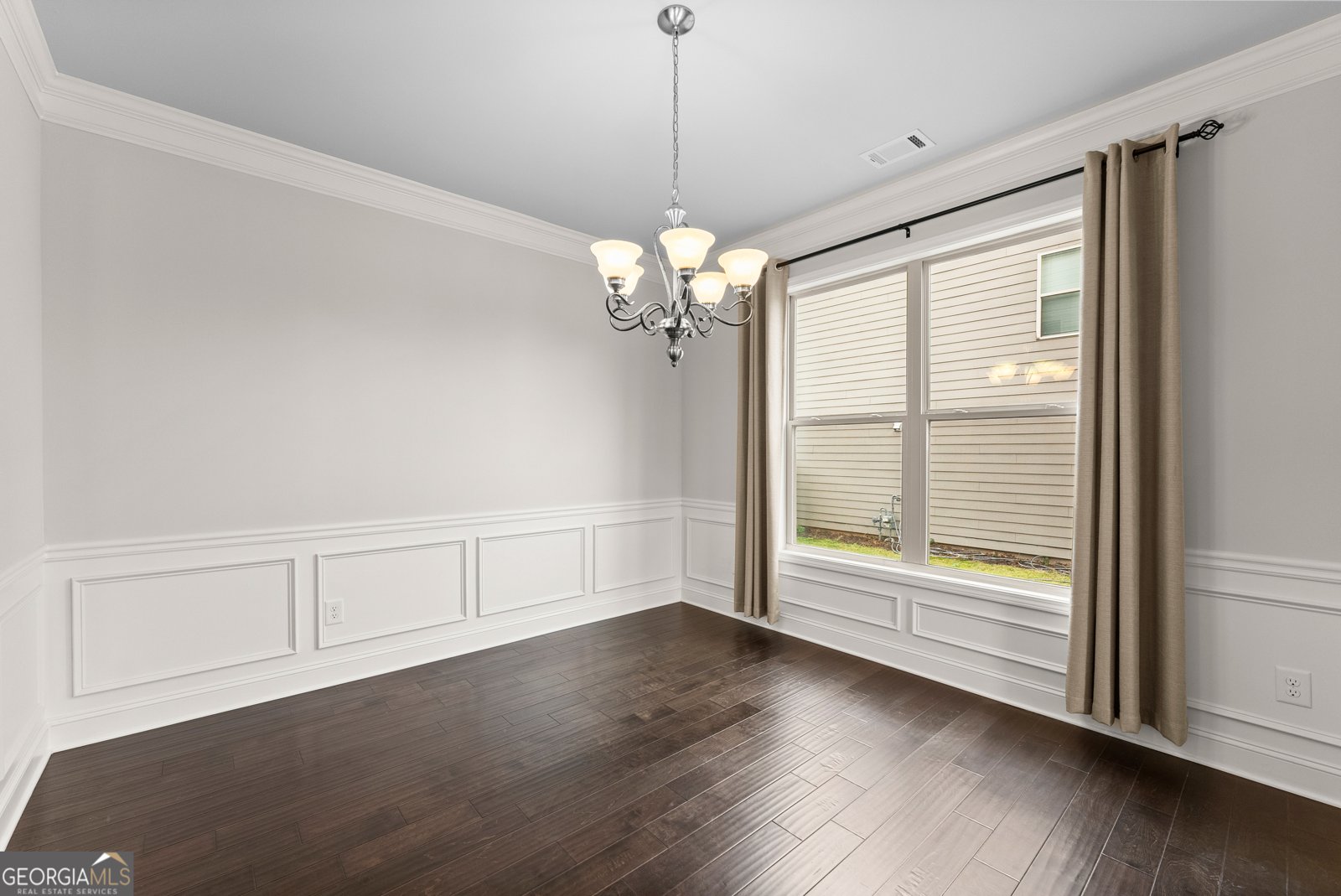 4513 Banshire Circle Gainesville - Photo 8