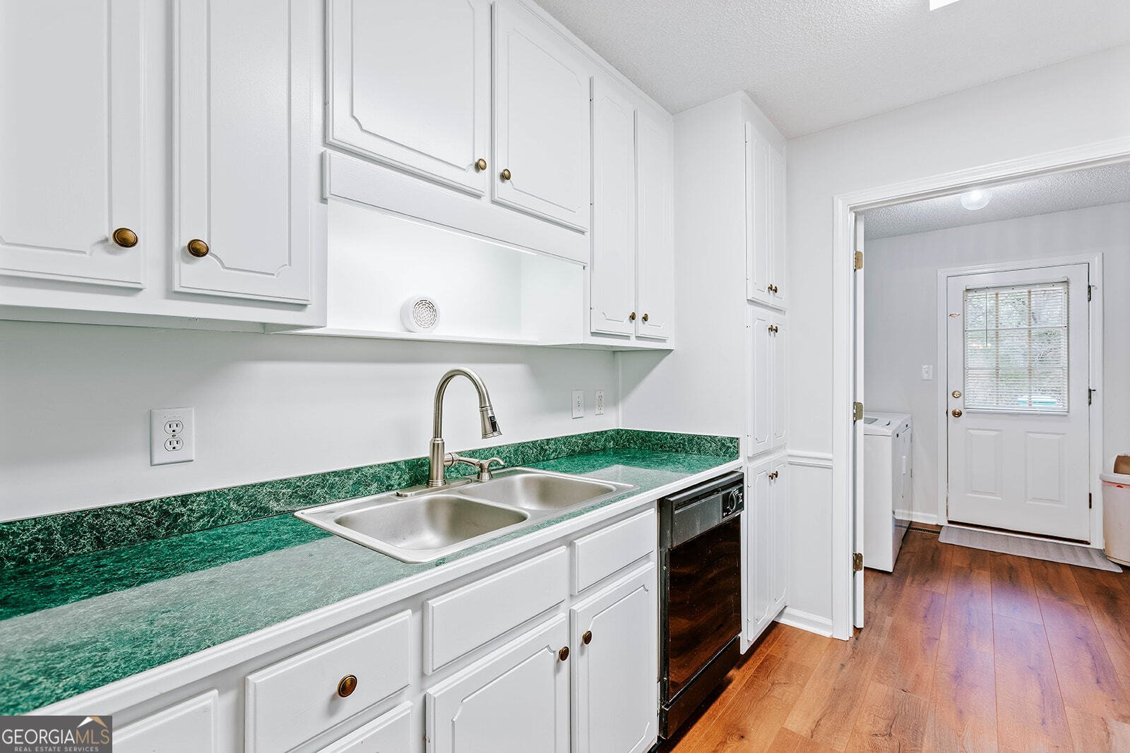 406 Ellerbe Drive Statham - Photo 10