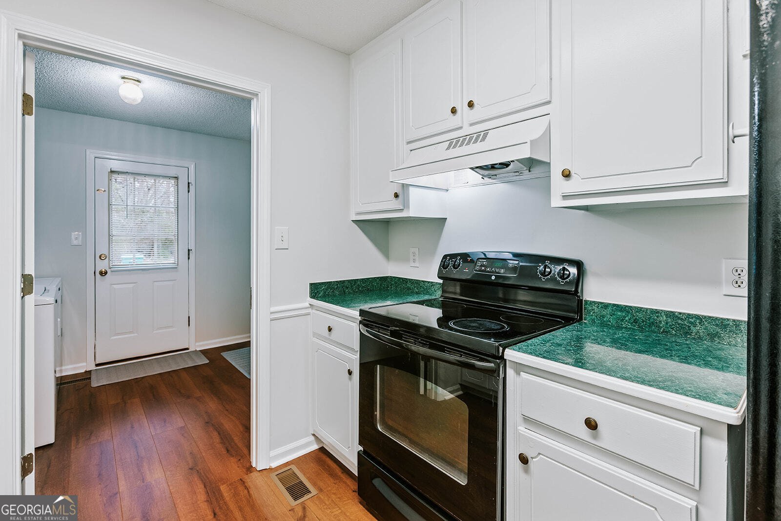 406 Ellerbe Drive Statham - Photo 11