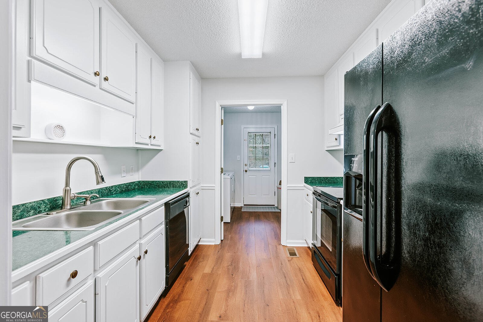 406 Ellerbe Drive Statham - Photo 9