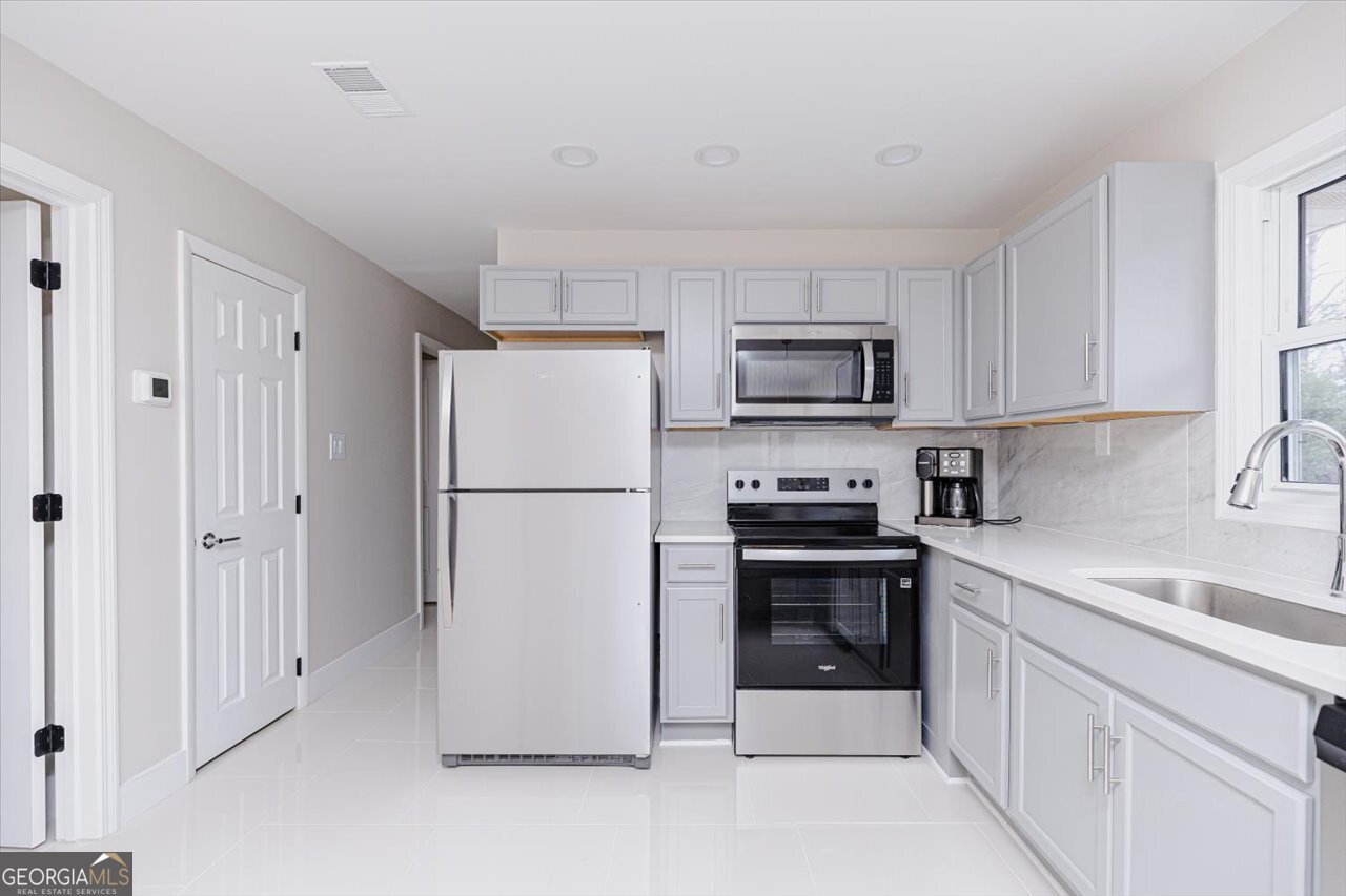 210 Webb Street Warner Robins - Photo 17