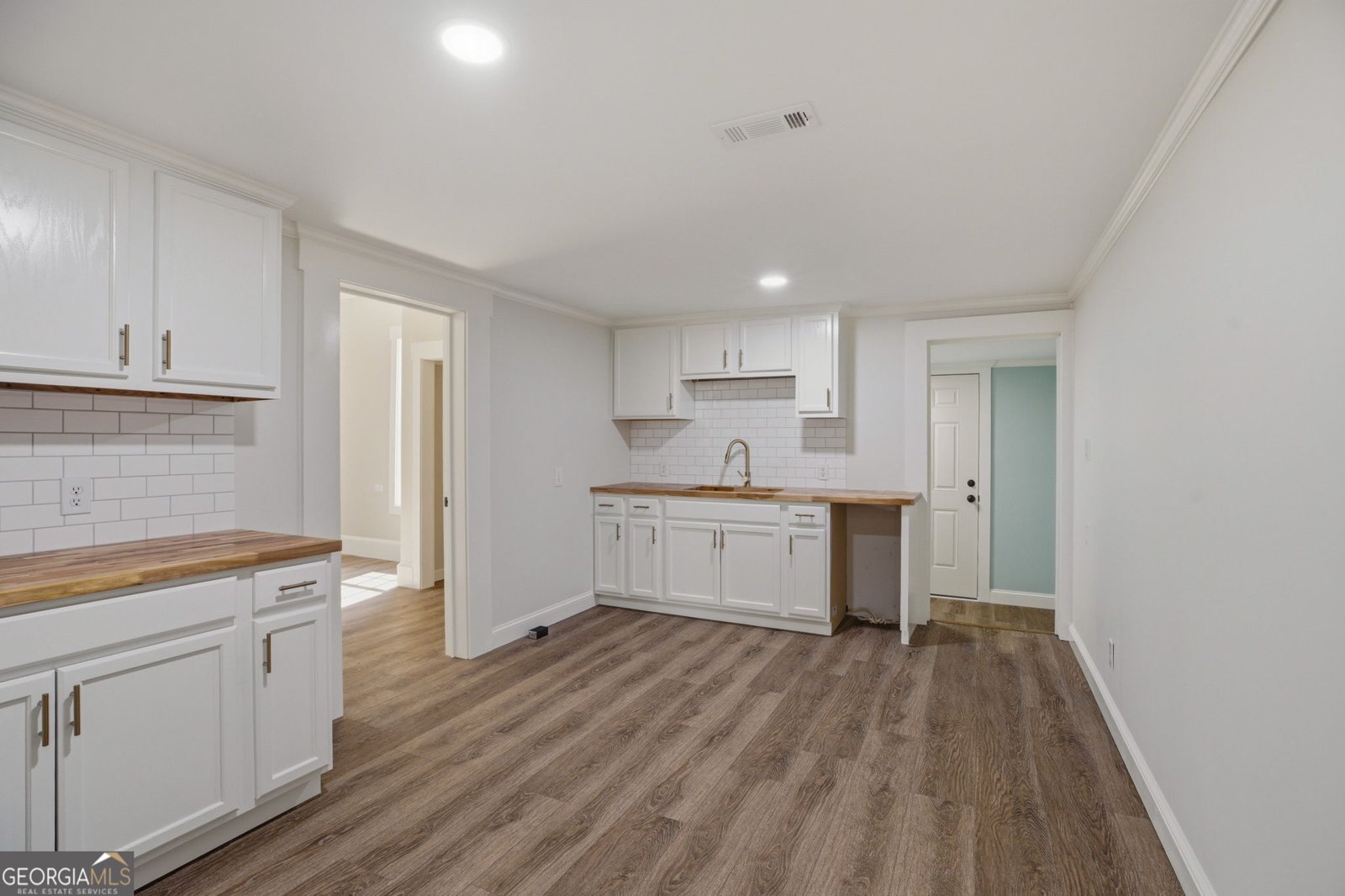 3181 Dames Ferry Road Forsyth - Photo 16