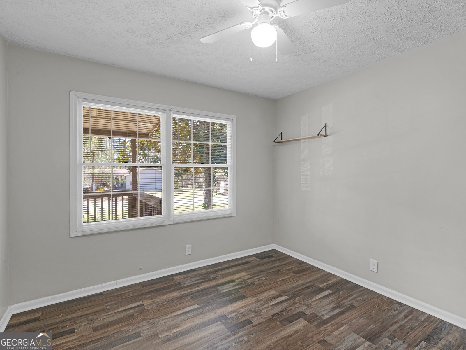 300 Fambro Circle Griffin - Photo 19