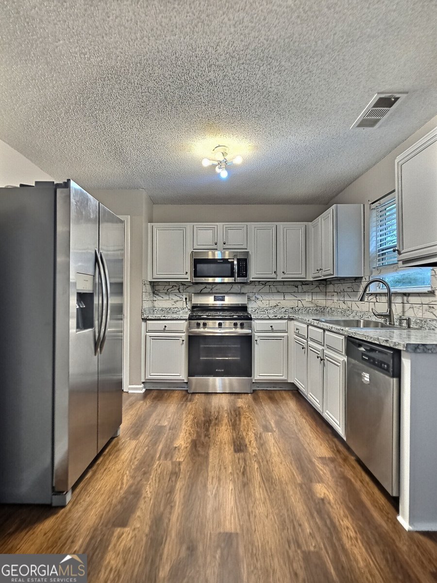 4214 Winston Circle South Fulton - Photo 9