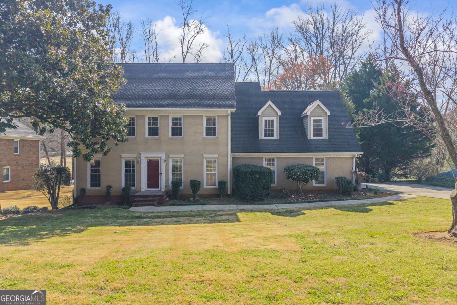 586 Clubland Circle Conyers - Photo 1