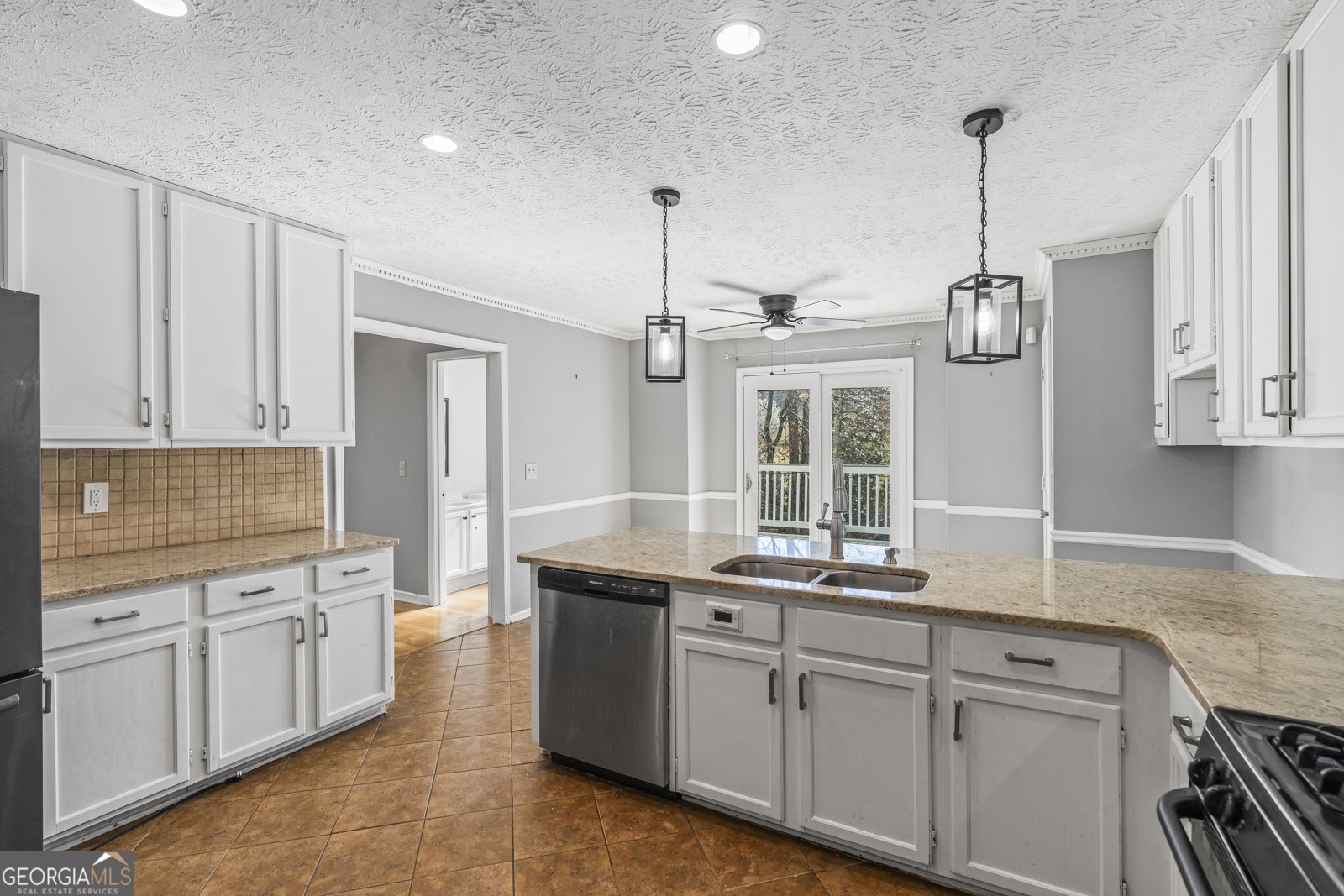 586 Clubland Circle Conyers - Photo 25