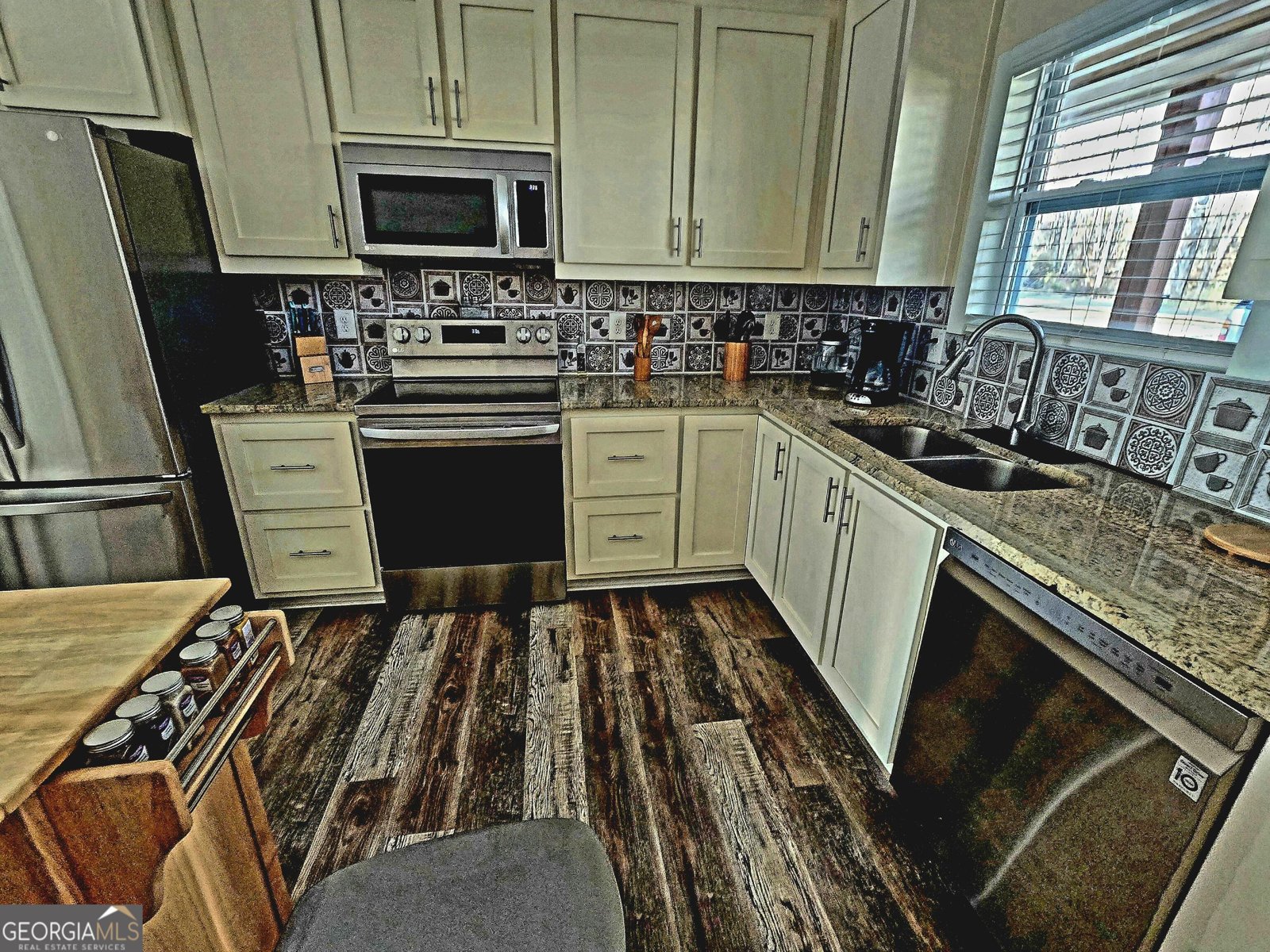 1063 Damascus Road Ball Ground - Photo 31