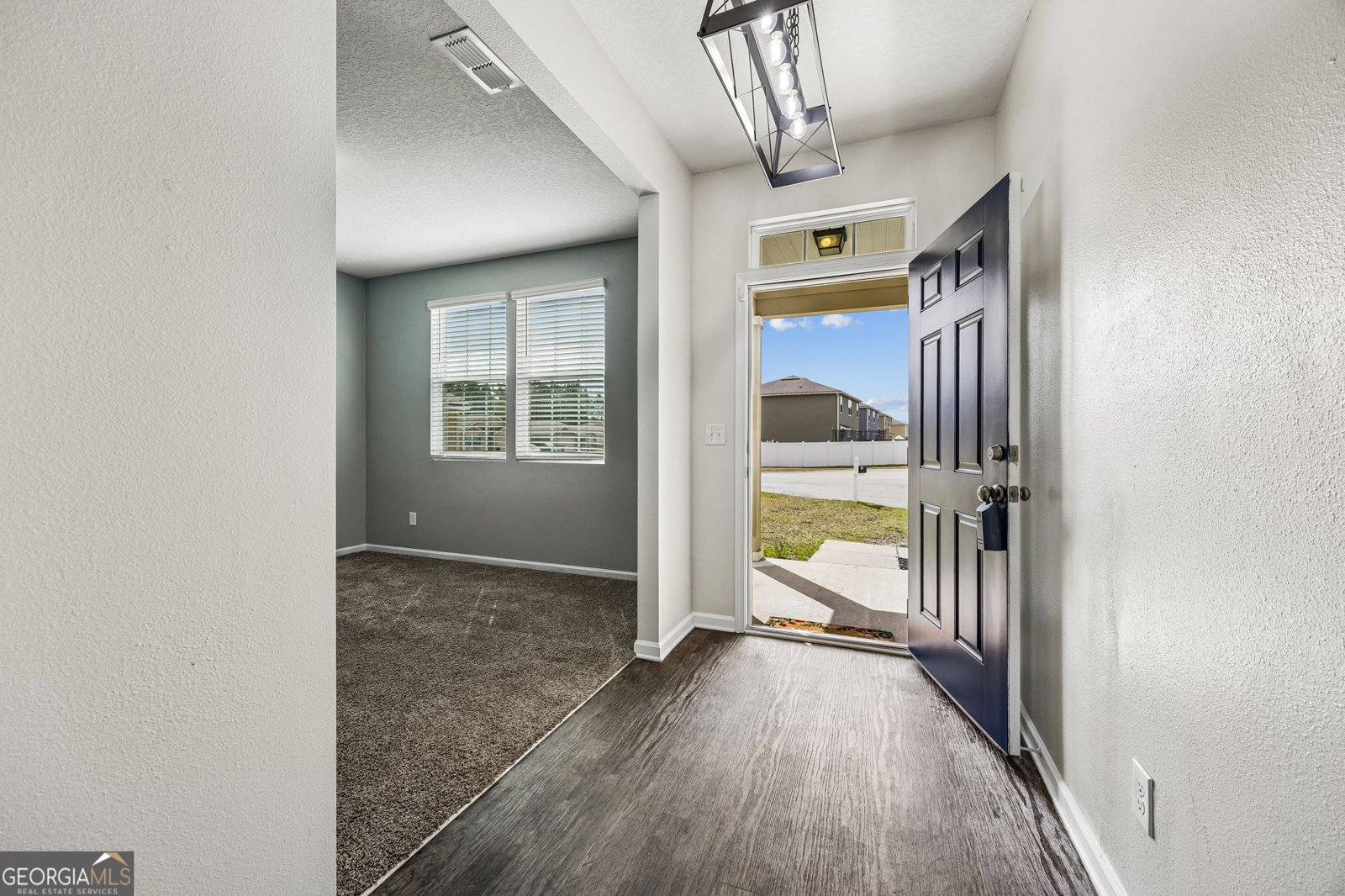 403 Cedar Breeze Drive Kingsland - Photo 6