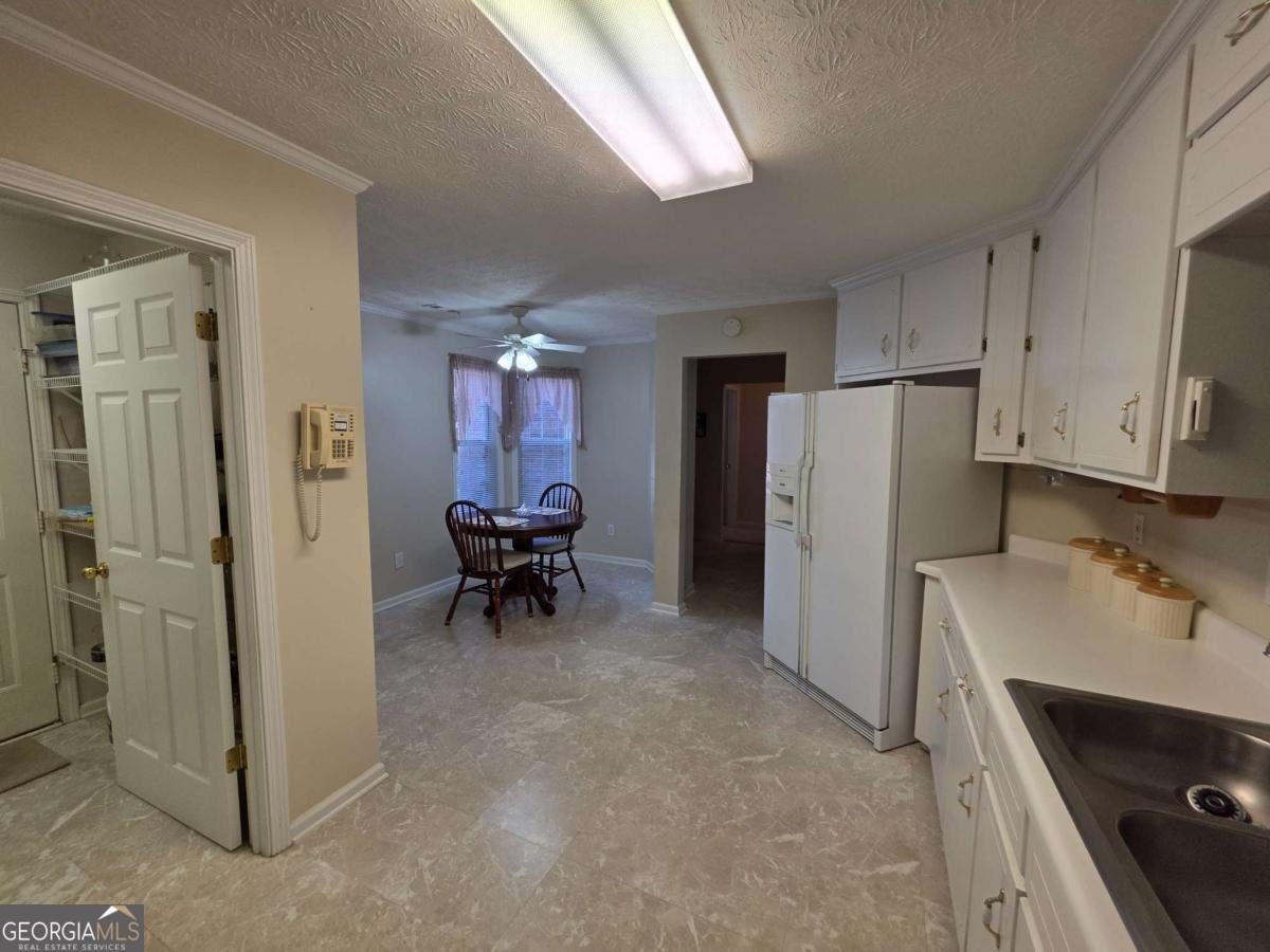 235 Monmouth Drive Fayetteville - Photo 10