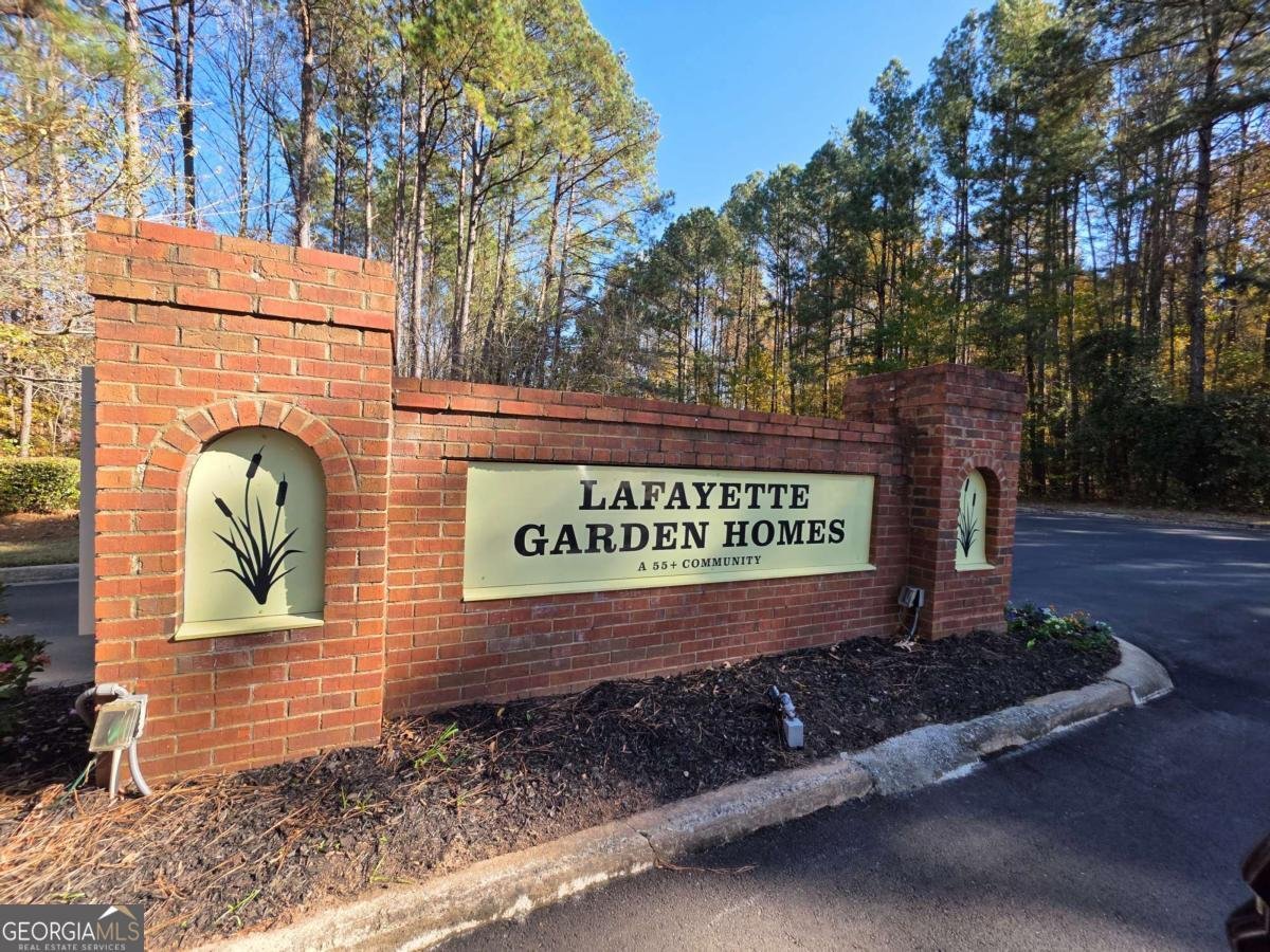 235 Monmouth Drive Fayetteville - Photo 31