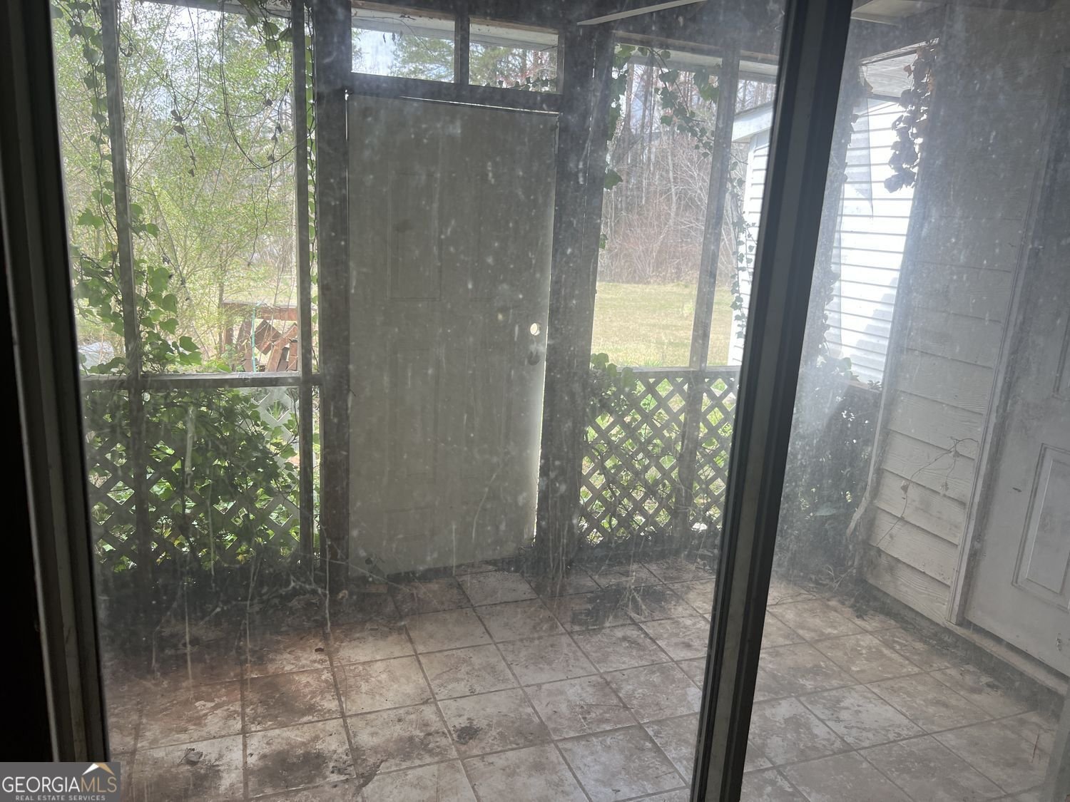 5151 Lakeview Court Austell - Photo 13