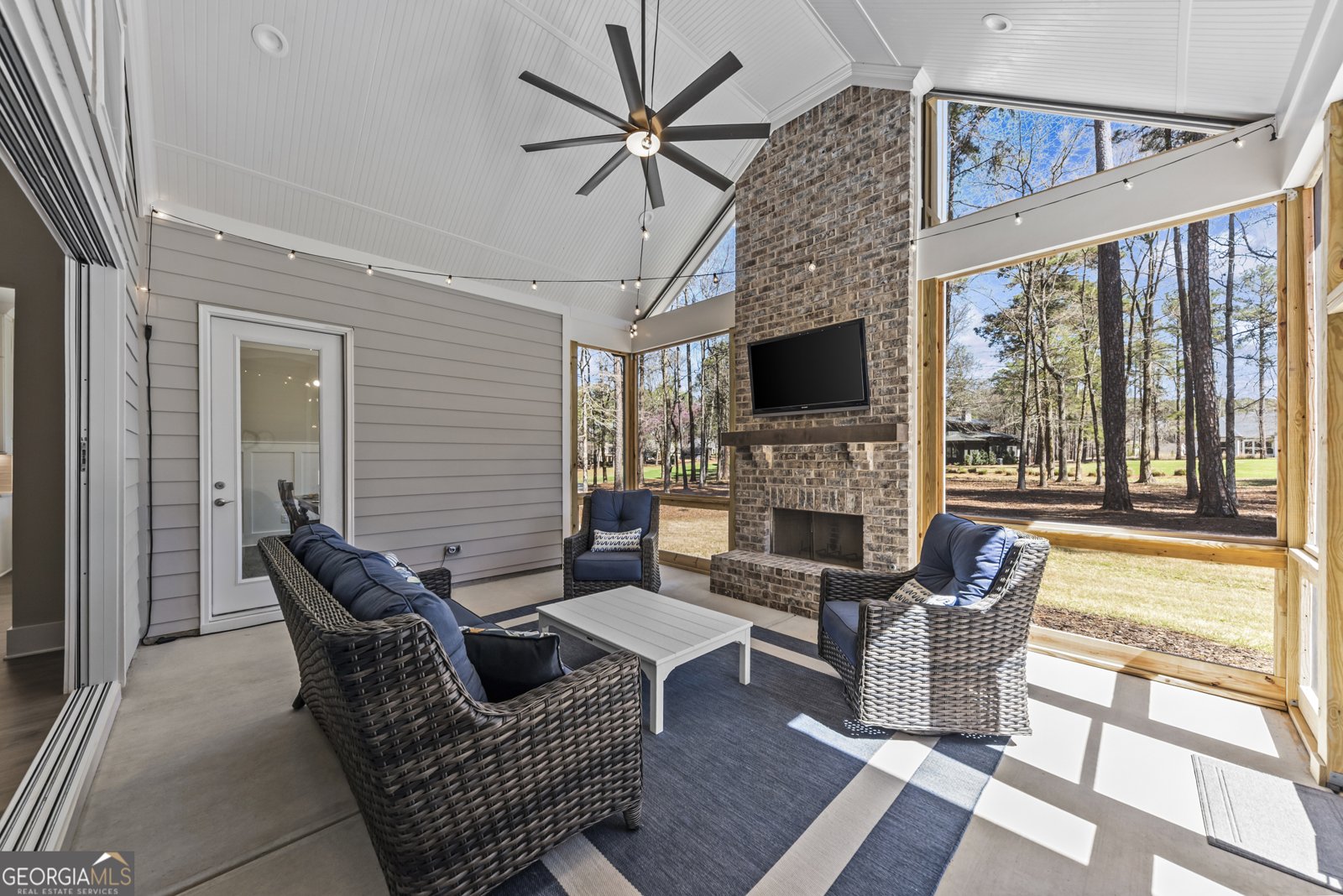 1100 Lake Drive Greensboro - Photo 10