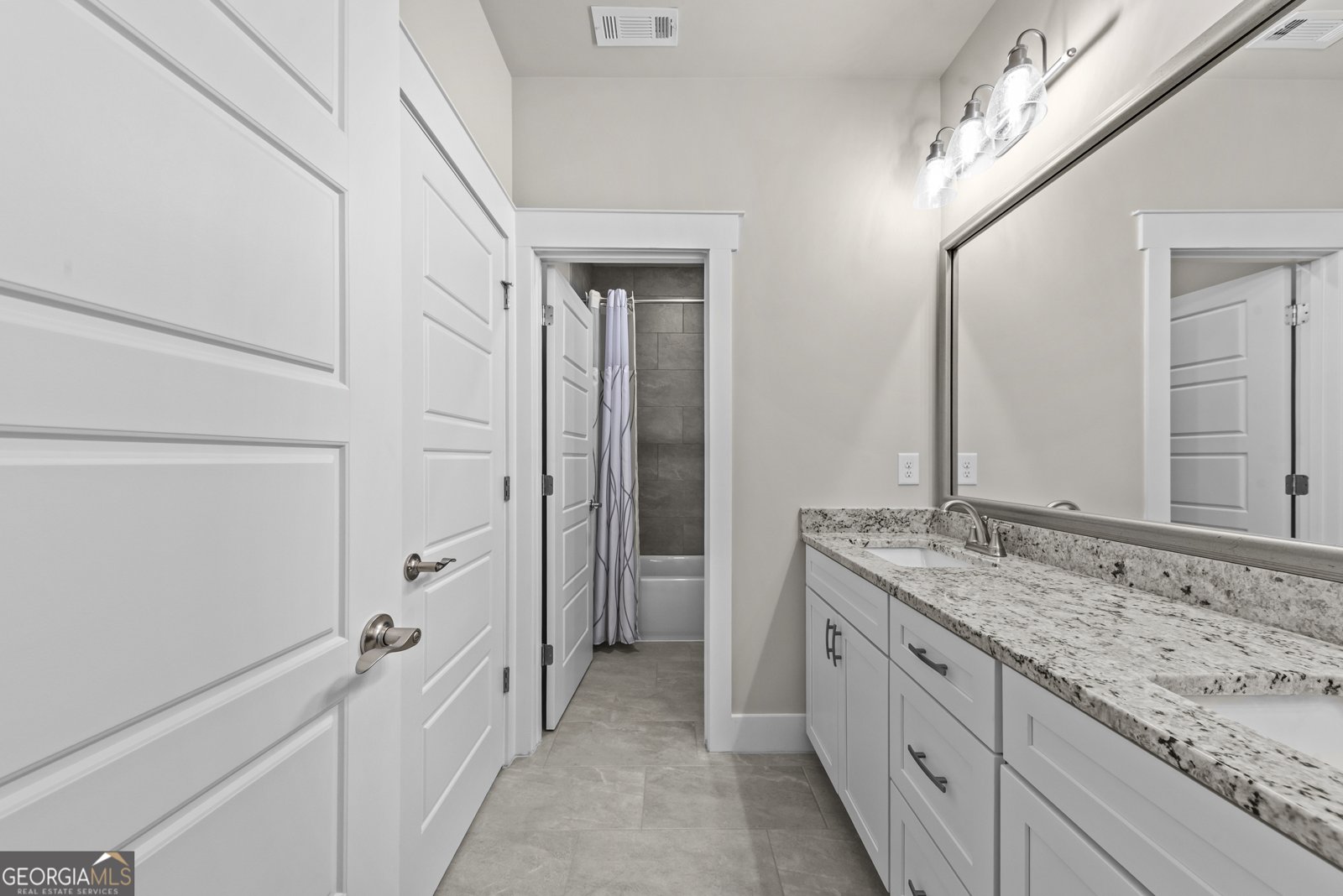 1100 Lake Drive Greensboro - Photo 32