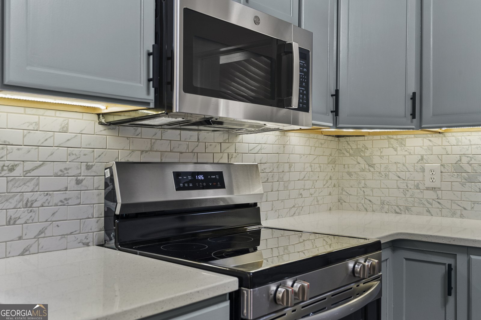 547 Fair Oaks Dr Columbus - Photo 6