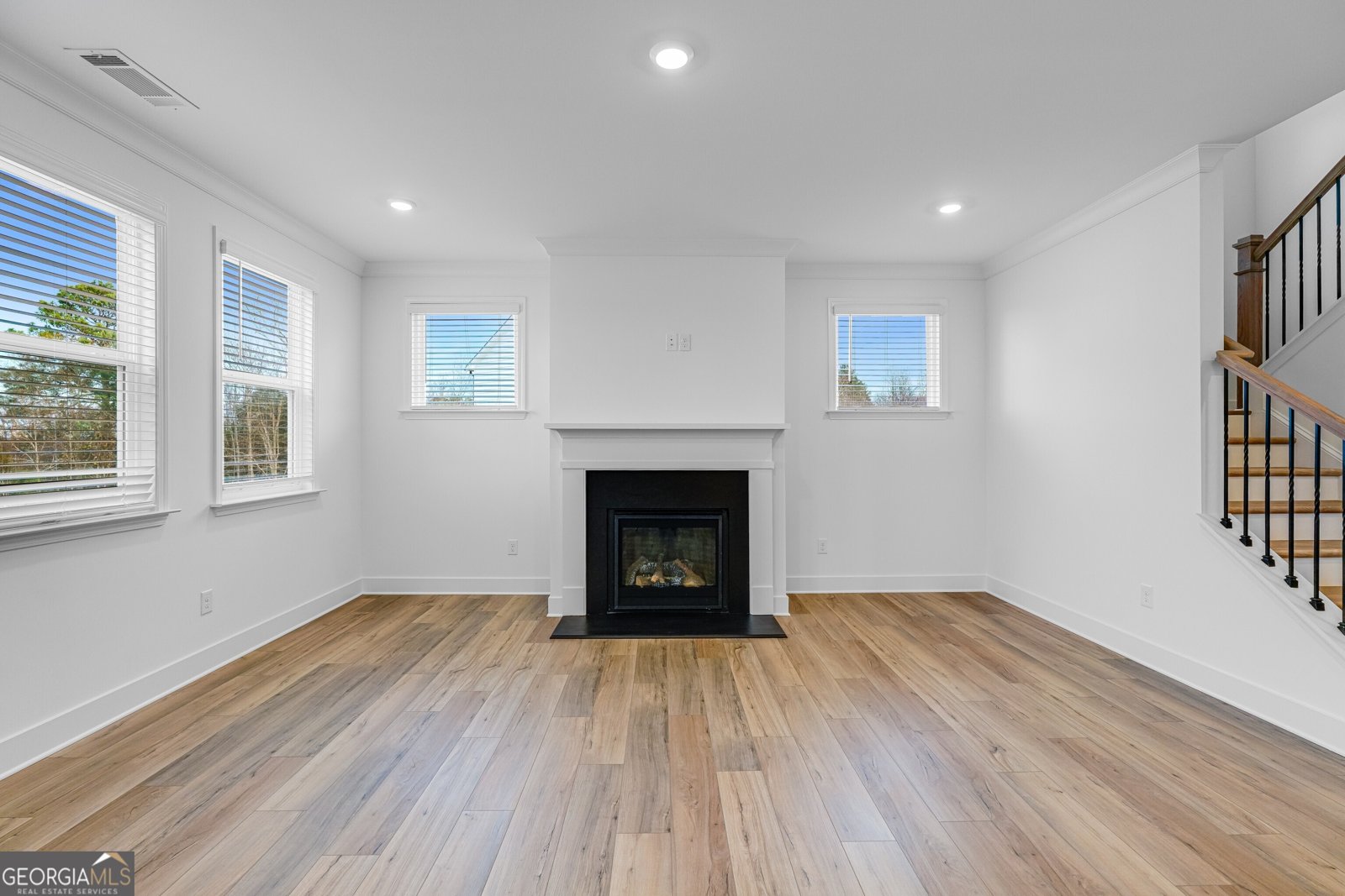 1040 Reagan Drive Madison - Photo 7