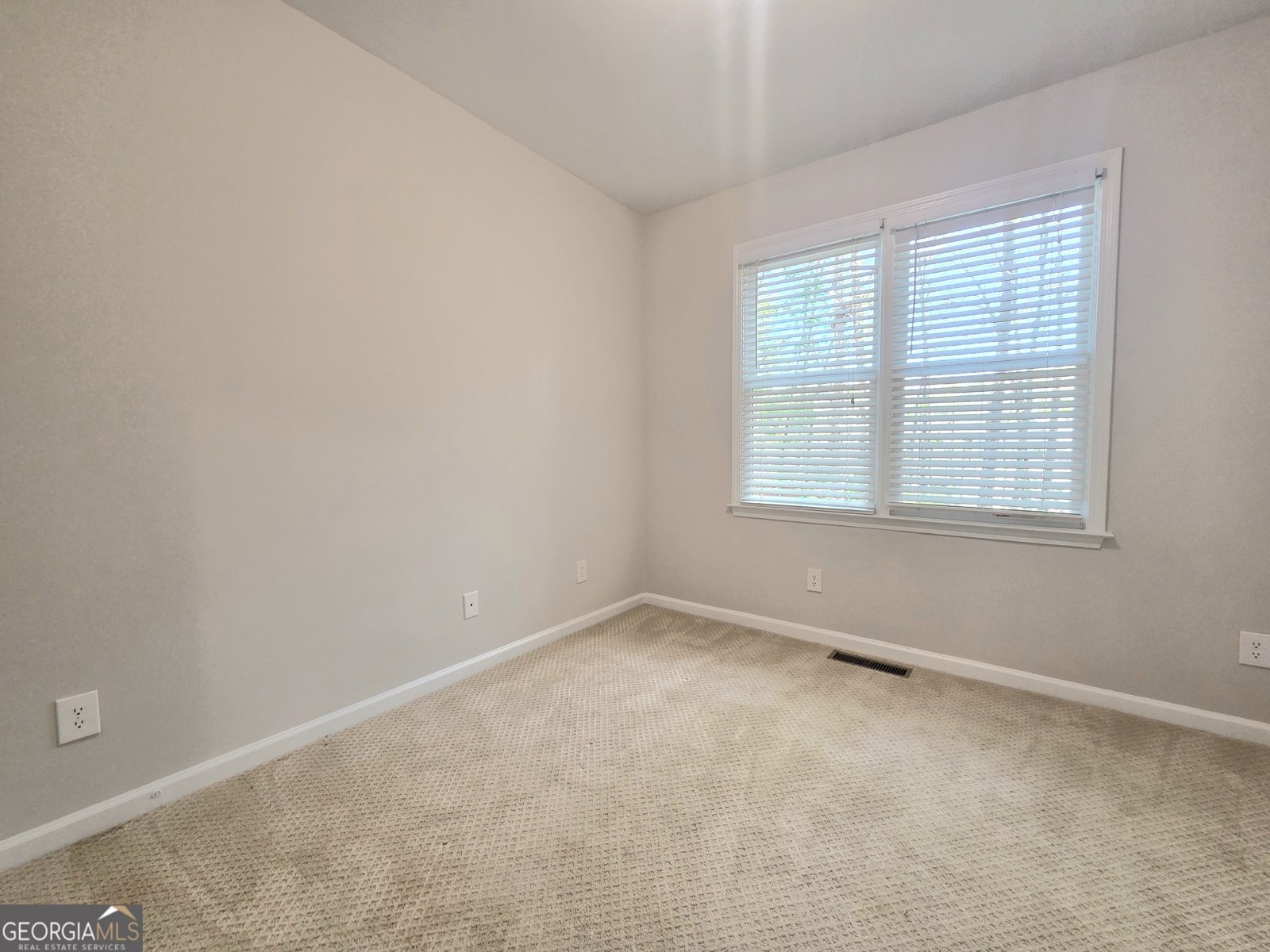 3792 Suwanee Mill Drive Buford - Photo 13