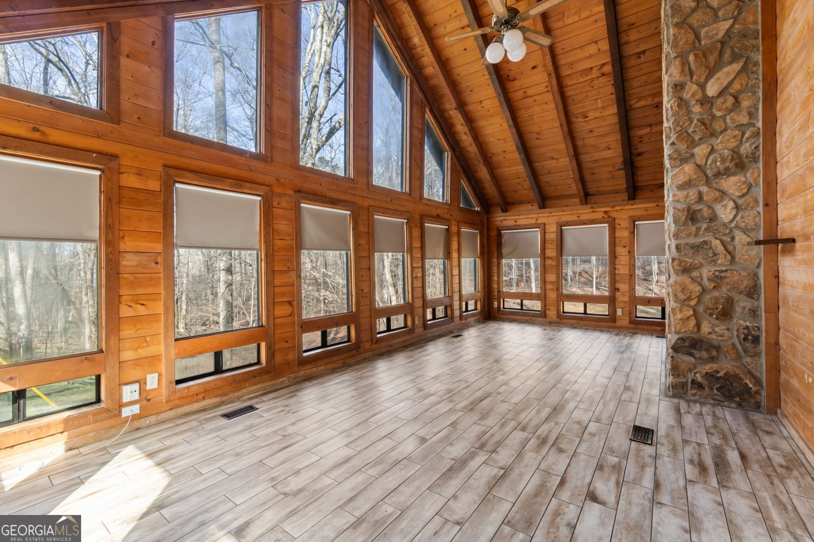 5530 Bourbon Drive Gainesville - Photo 14