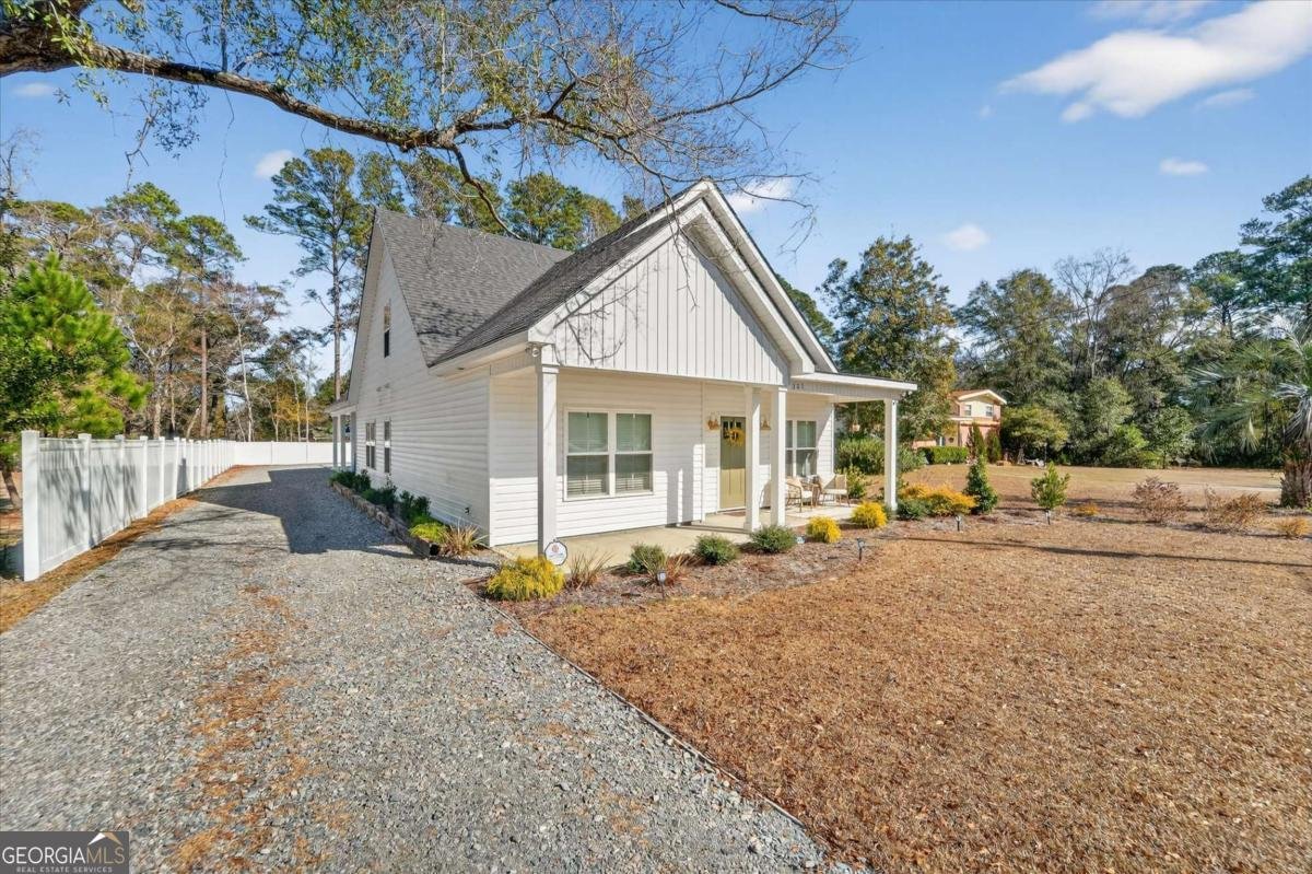 301 Ash Street Springfield - Photo 1