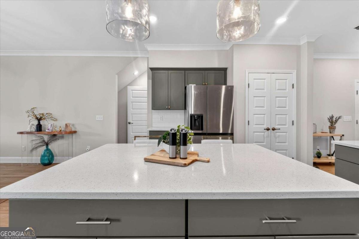 301 Ash Street Springfield - Photo 15