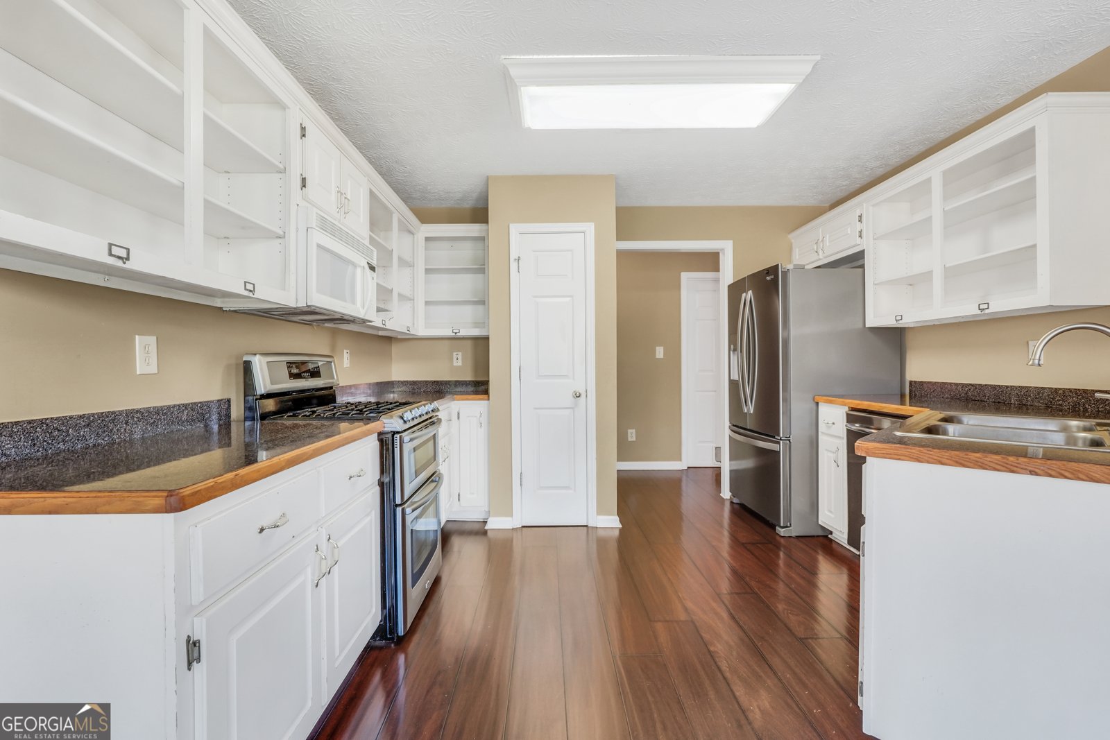 206 Pebble Creek Drive McDonough - Photo 19