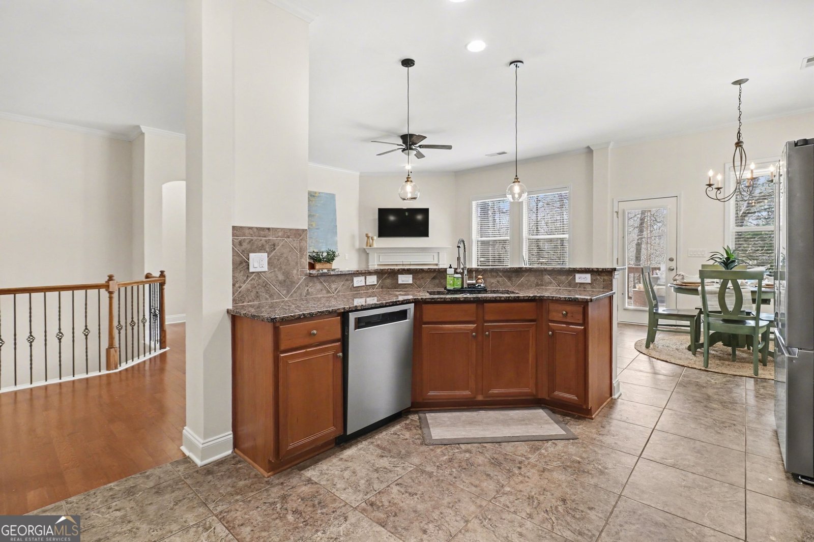 108 Greenview Drive Newnan - Photo 6